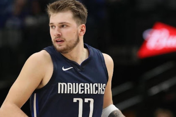 与媒体的广 与媒体的广