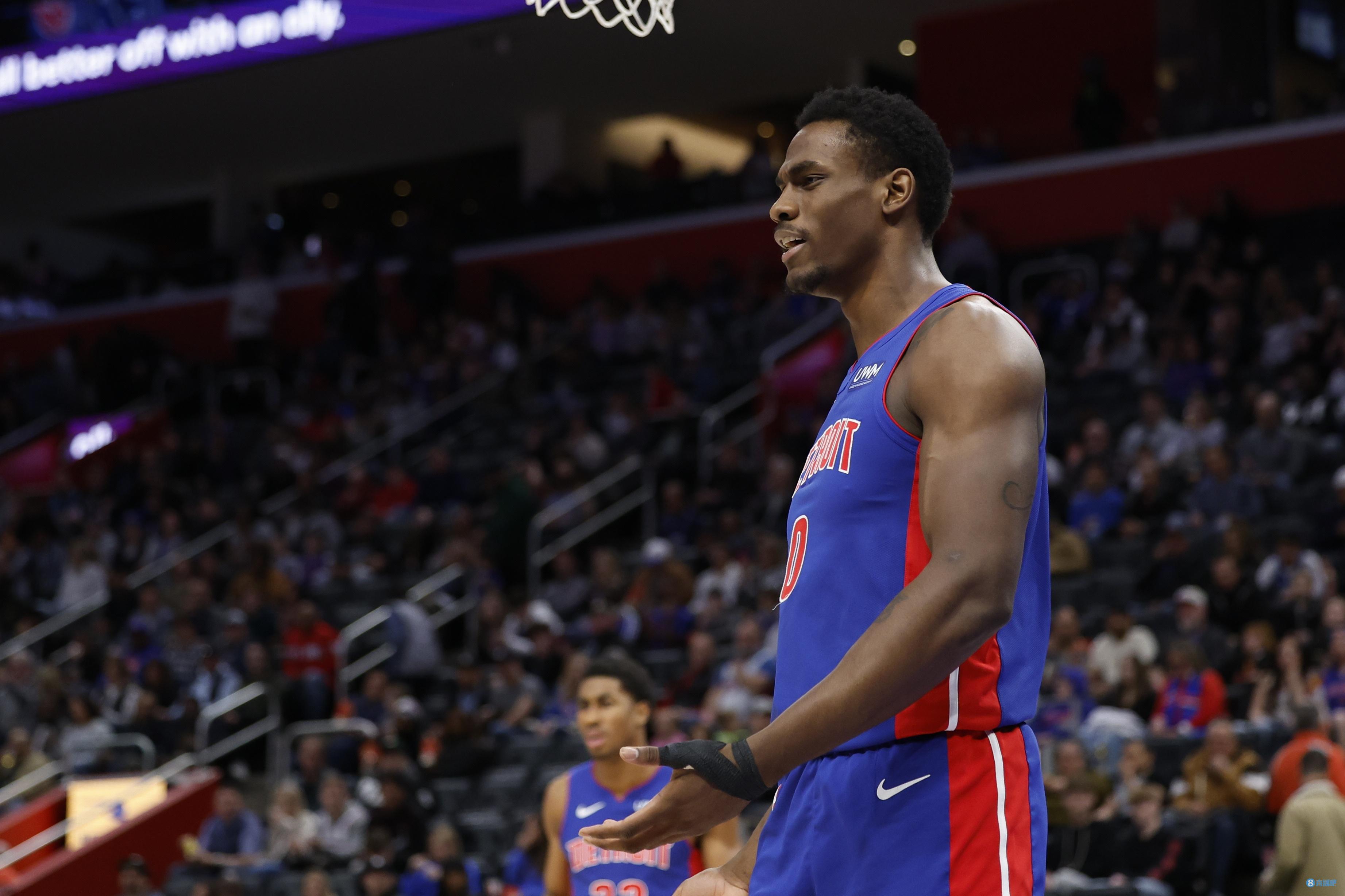 外援往往能 外援往往能