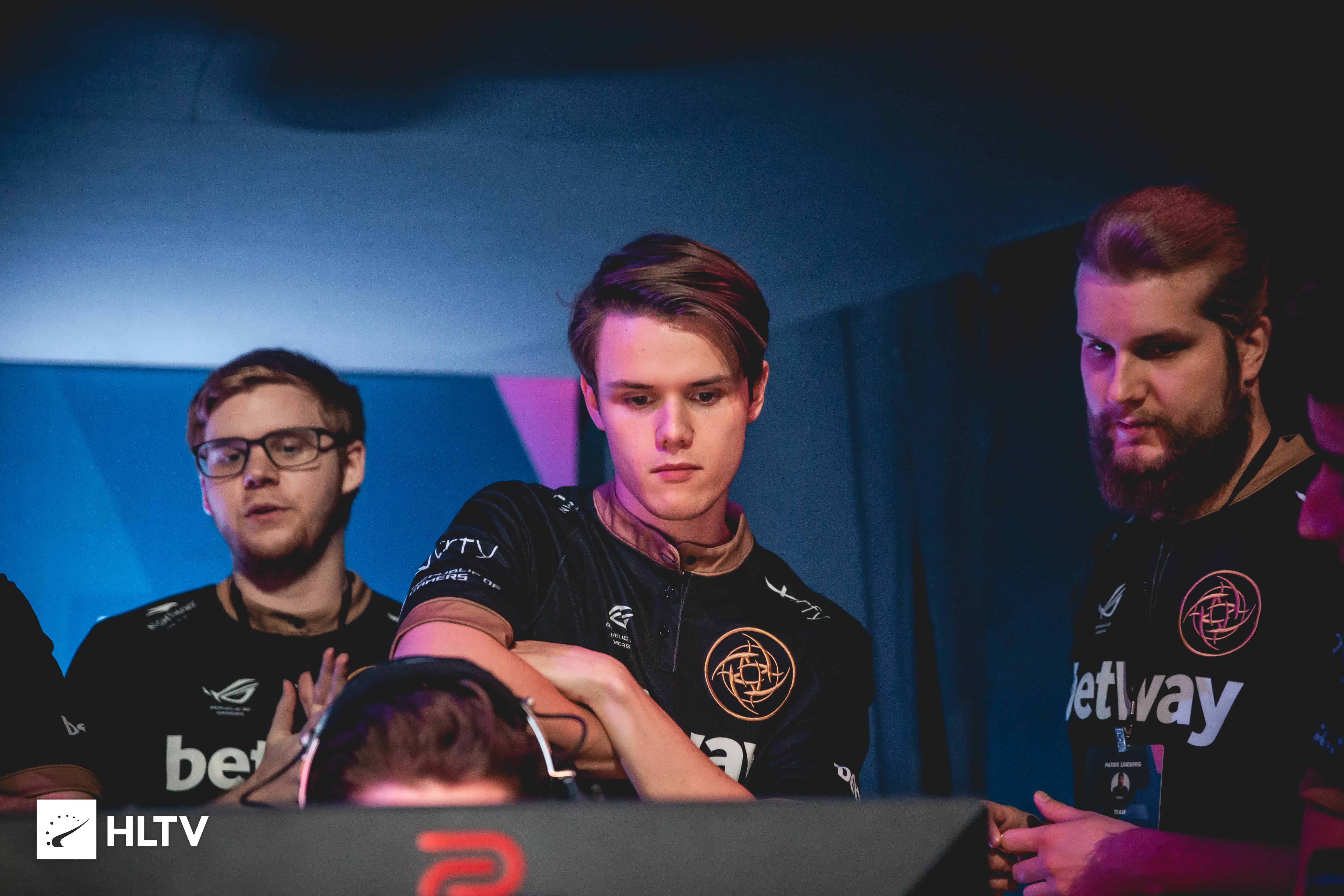 一步强化了 一步强化了