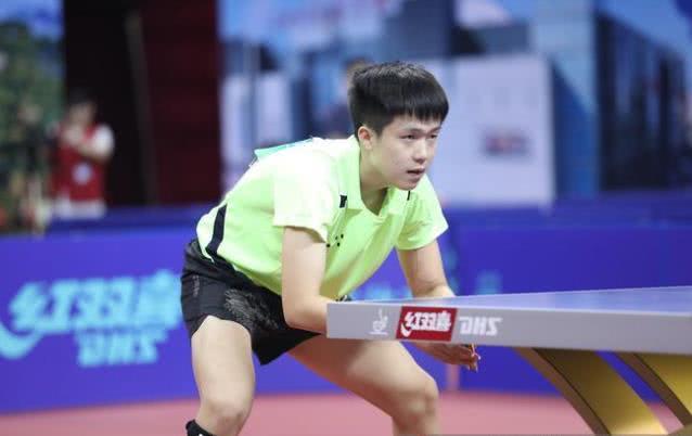 热水或热饮 热水或热饮