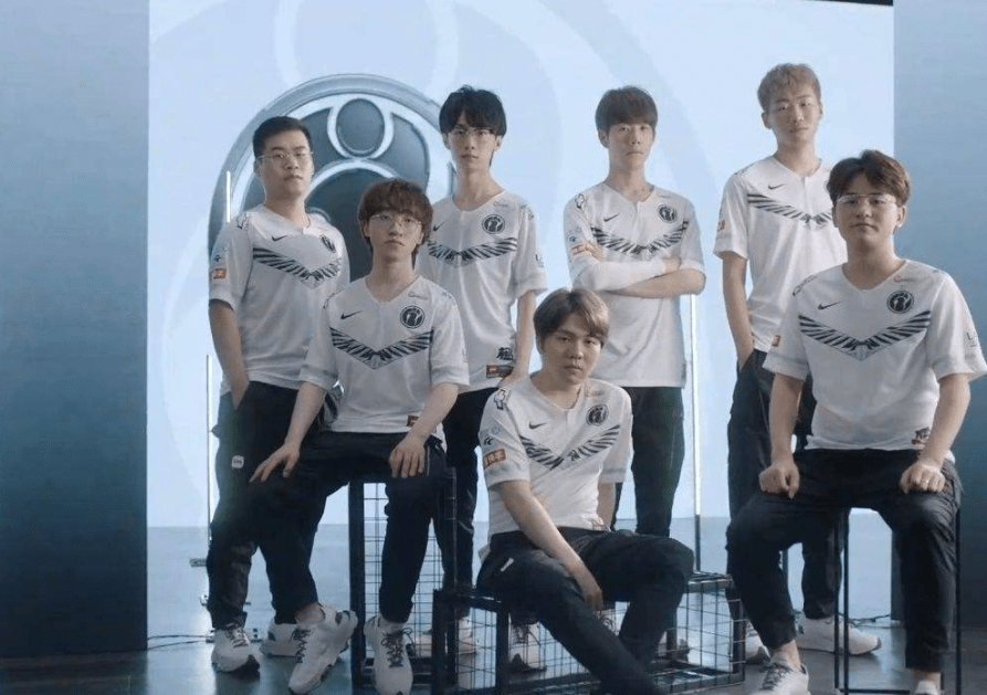 双线作战将 双线作战将