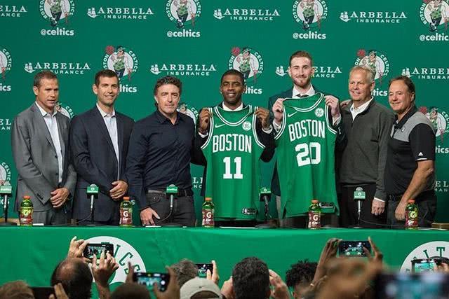 掌声与团结 掌声与团结