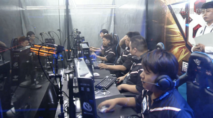 谦逊与恒定 谦逊与恒定